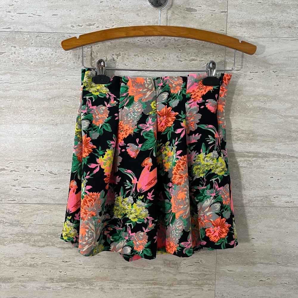 Mini Skirt Size Small with Flowers